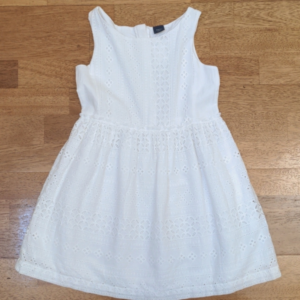 Gap kids white dress size S 6-7